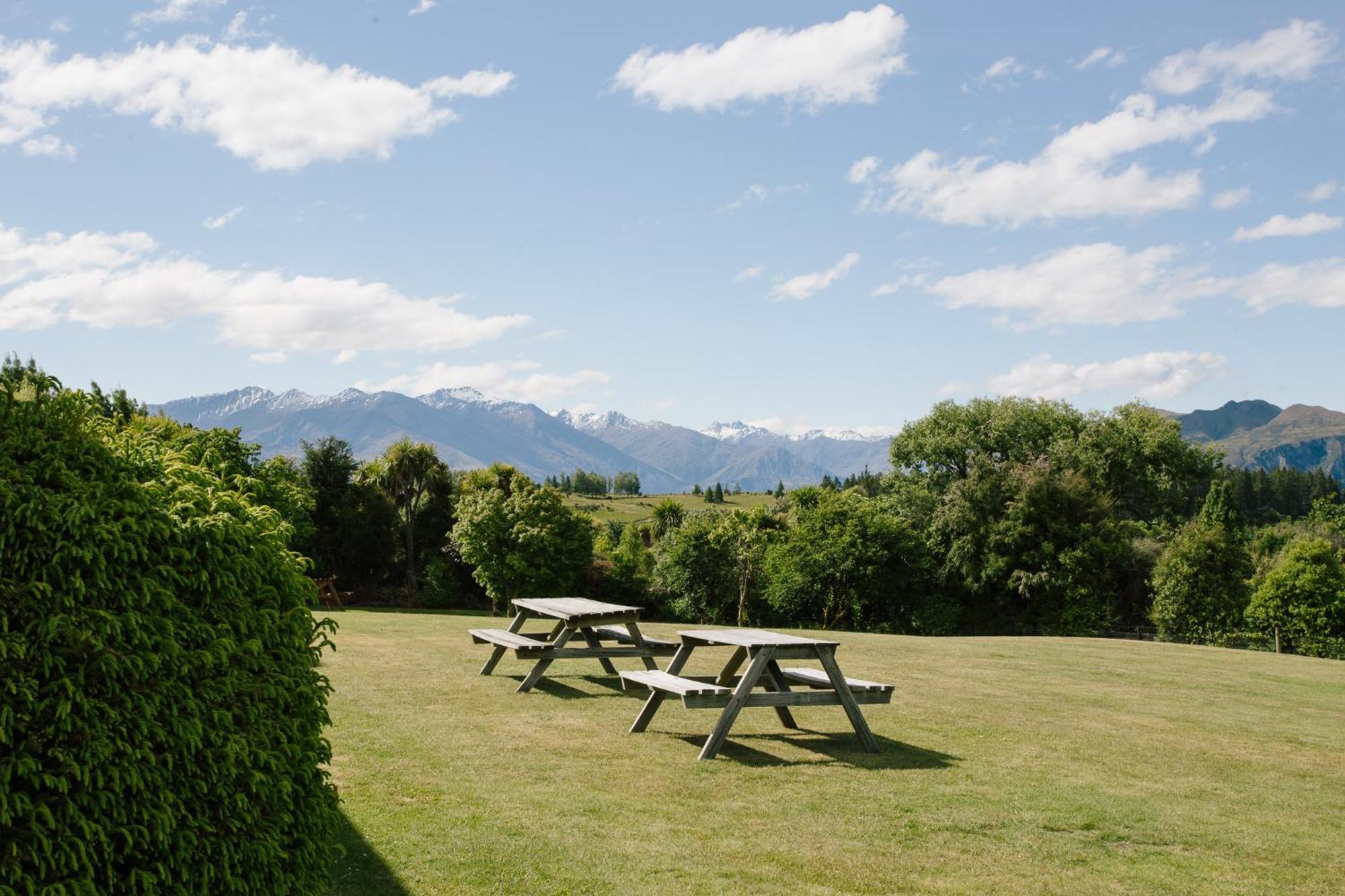 Wanaka Top 10 Holiday Park Dış mekan fotoğraf