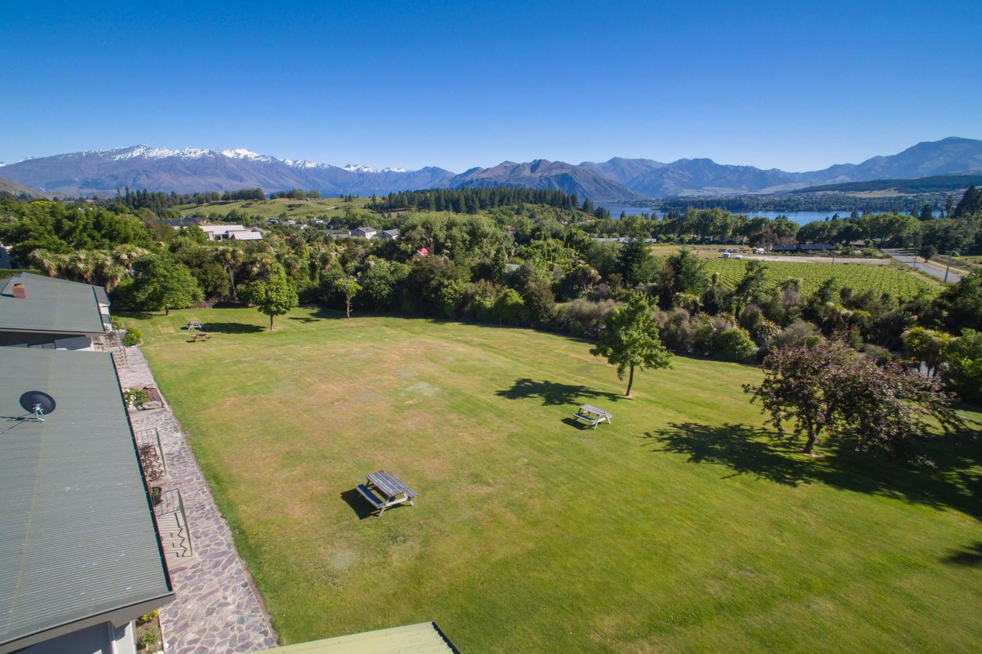 Wanaka Top 10 Holiday Park Dış mekan fotoğraf