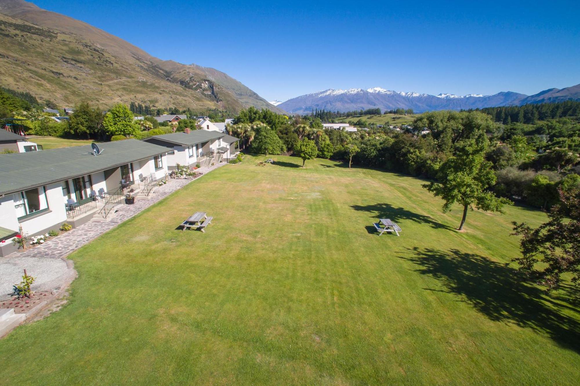 Wanaka Top 10 Holiday Park Dış mekan fotoğraf