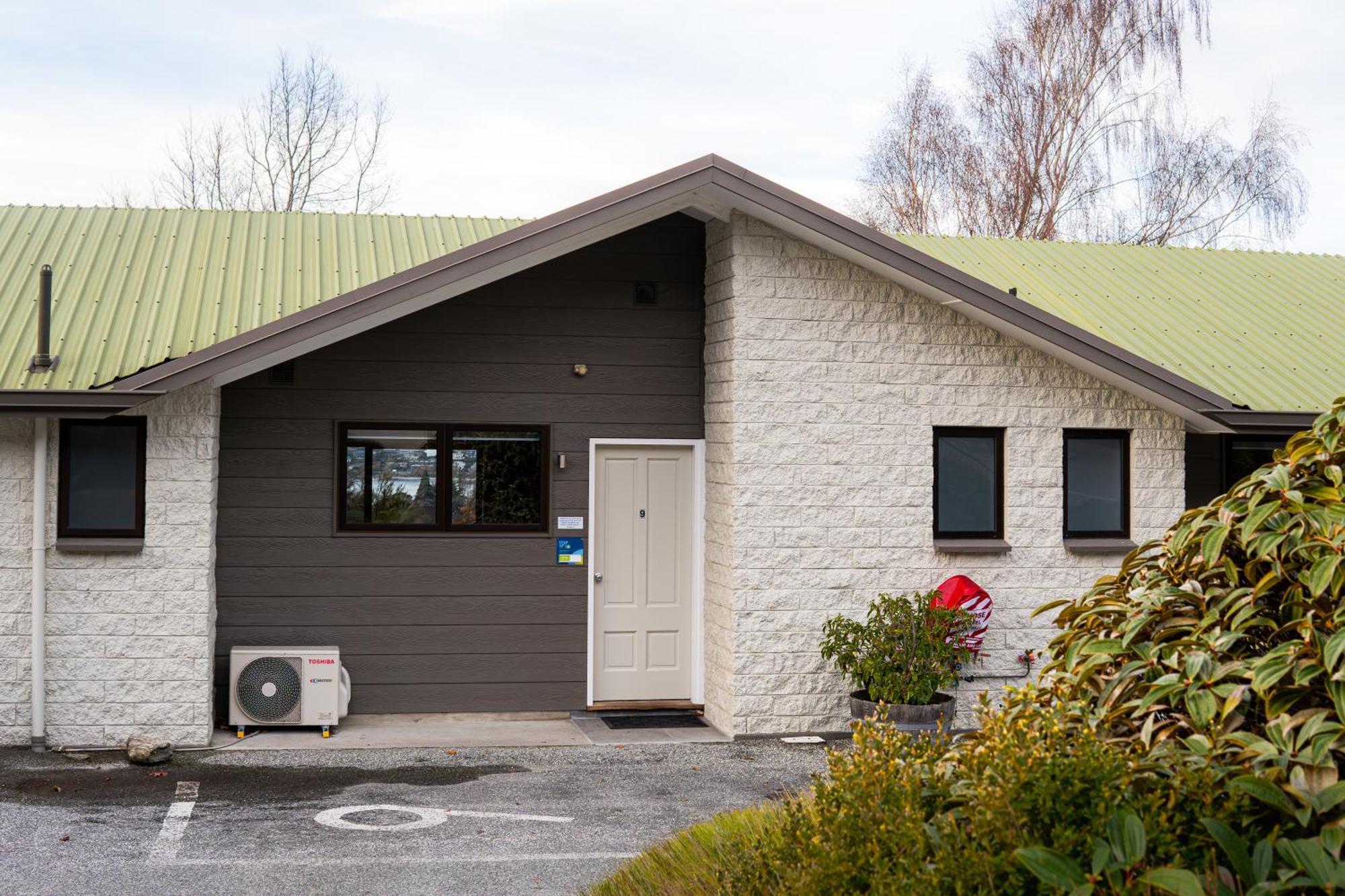 Wanaka Top 10 Holiday Park Dış mekan fotoğraf